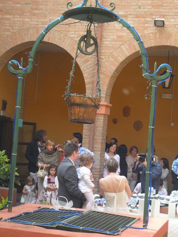 Hotel San Francesco Budrio  Ngoại thất bức ảnh